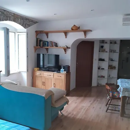 Veliki Studio Apartment Makarska